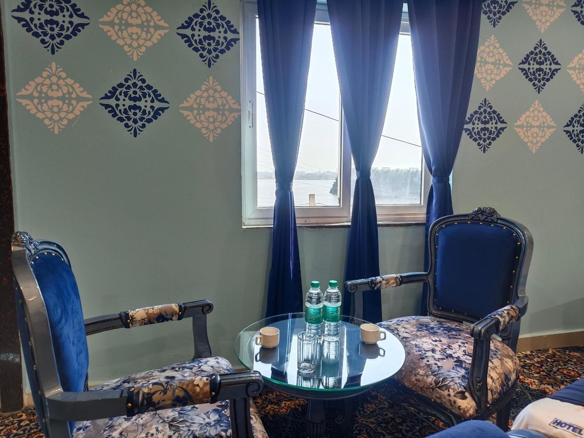 היידראבד Hotel Lake View Airport Zone מראה חיצוני תמונה