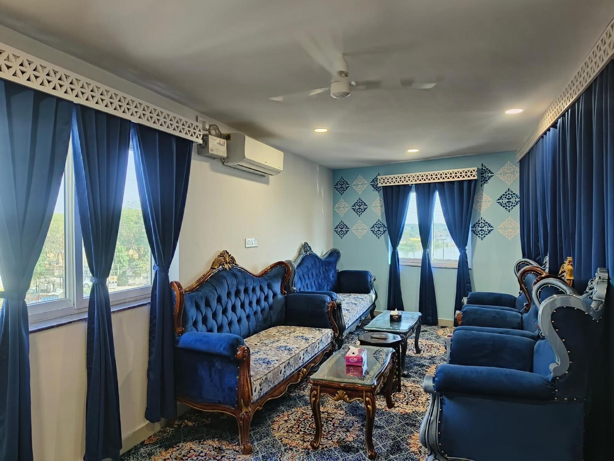 היידראבד Hotel Lake View Airport Zone מראה חיצוני תמונה