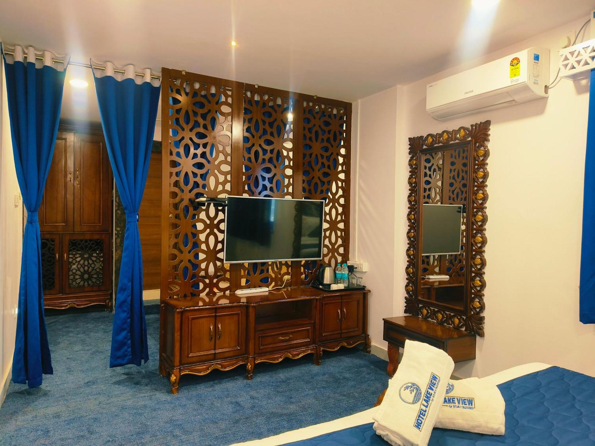 היידראבד Hotel Lake View Airport Zone מראה חיצוני תמונה