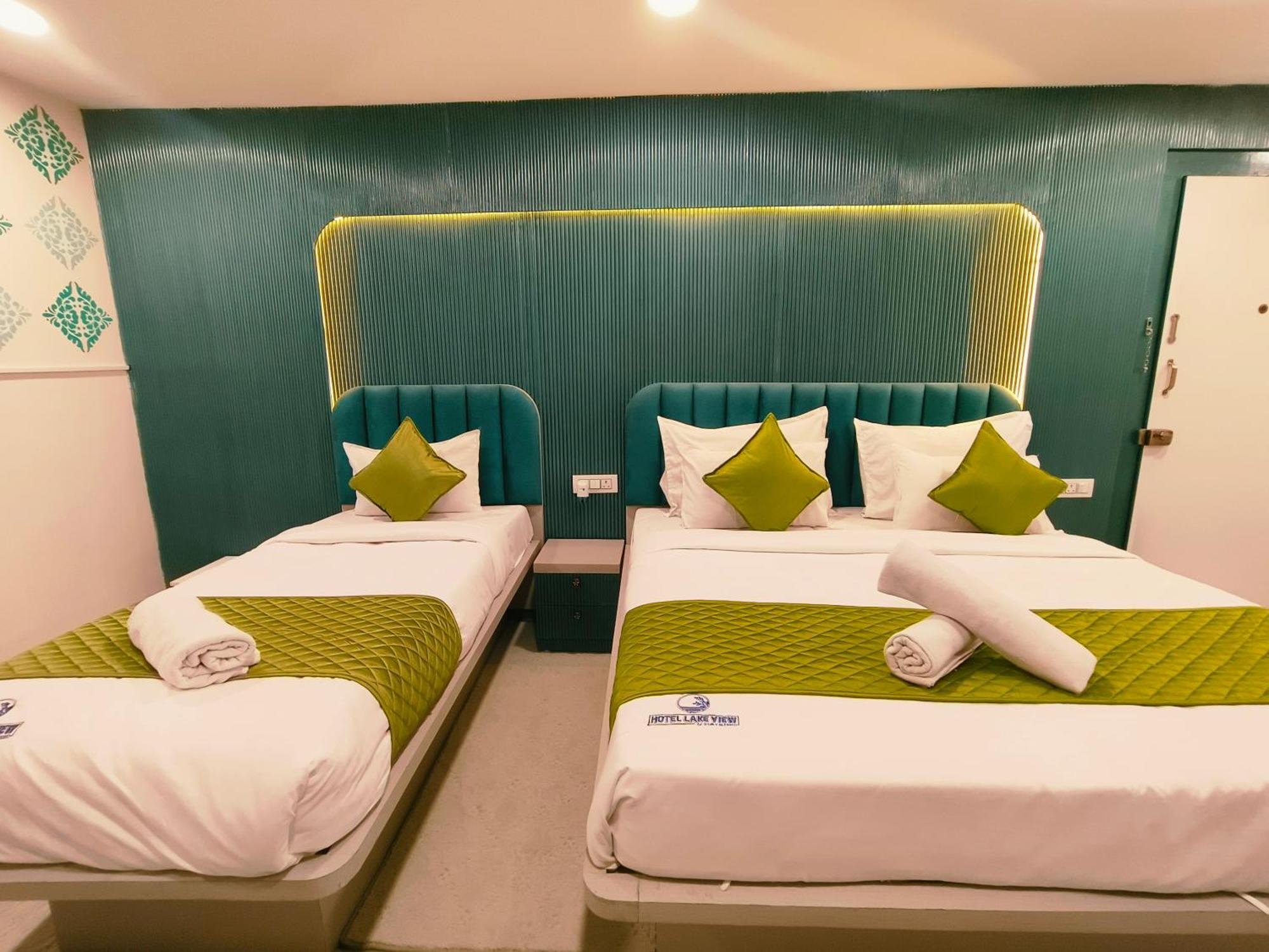 היידראבד Hotel Lake View Airport Zone מראה חיצוני תמונה